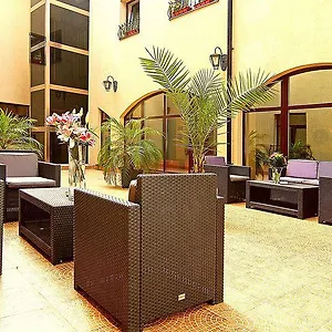 Trianon 3*, Bucharest Romania