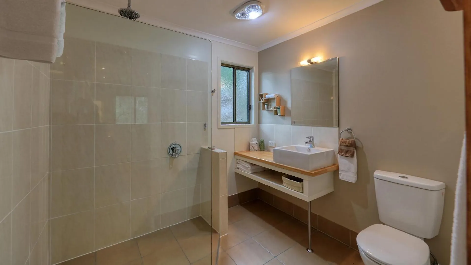 Bed and Breakfast 31 The Rocks Stanthorpe