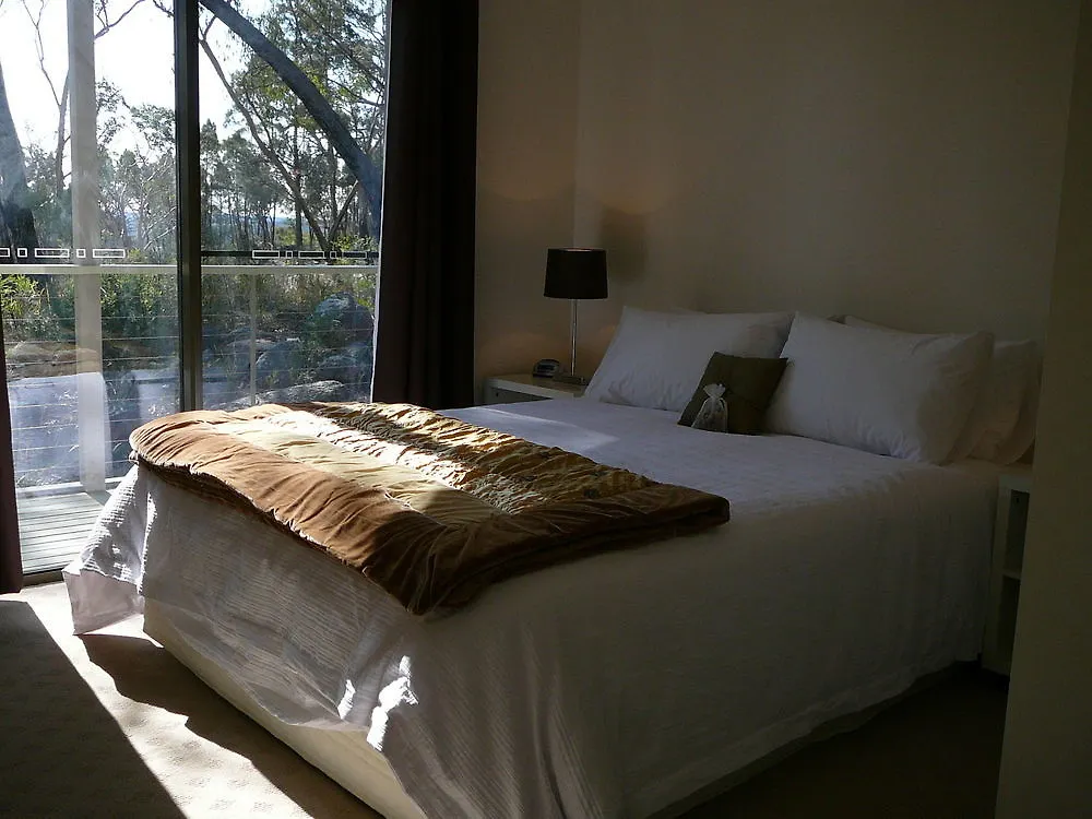 ****  Bed and Breakfast 31 The Rocks Stanthorpe Australia