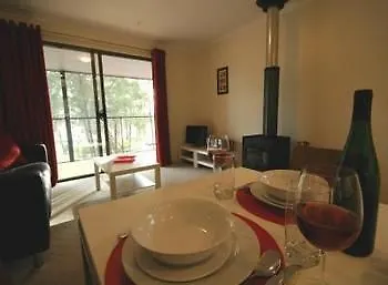 ****  Bed and Breakfast 31 The Rocks Stanthorpe Australia