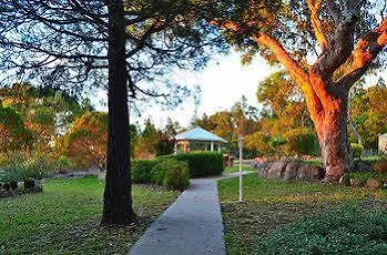 Bed and Breakfast 31 The Rocks Stanthorpe